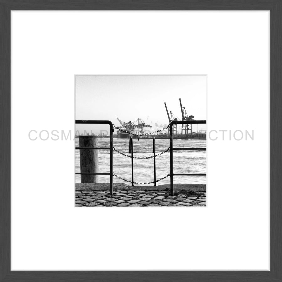 Cosman-Interior Poster Hamburg "Hafen" HH30 - 43x43cm Objektrahmen schwarz matt